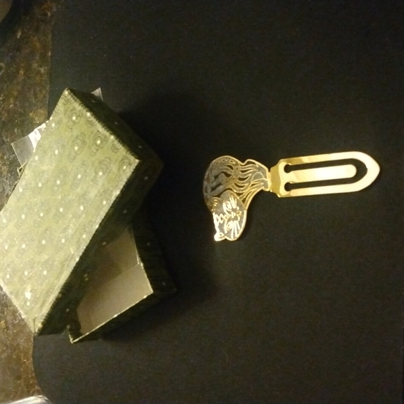 Vintage Artistic Steel Kitty Bookmarker - Picture 2 of 5